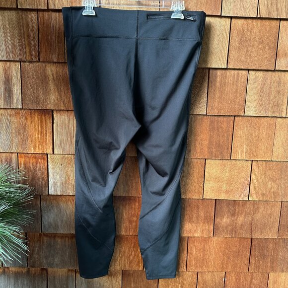 Like New Jordan Bold Black Tight Fit Leggings with Zip Back Pocket - Women's XXL - Picture 4 of 10